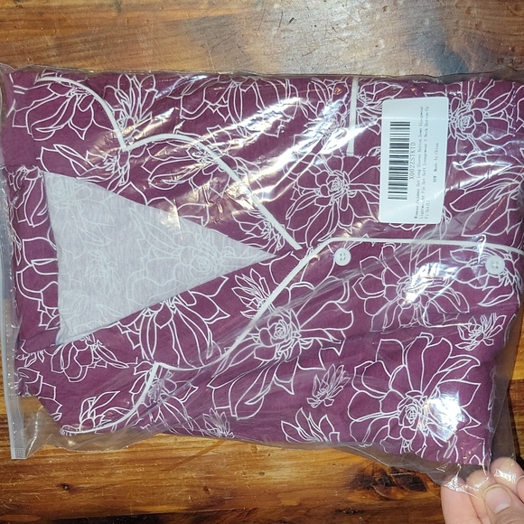 Nwt womans pajamas - Picture 4 of 6